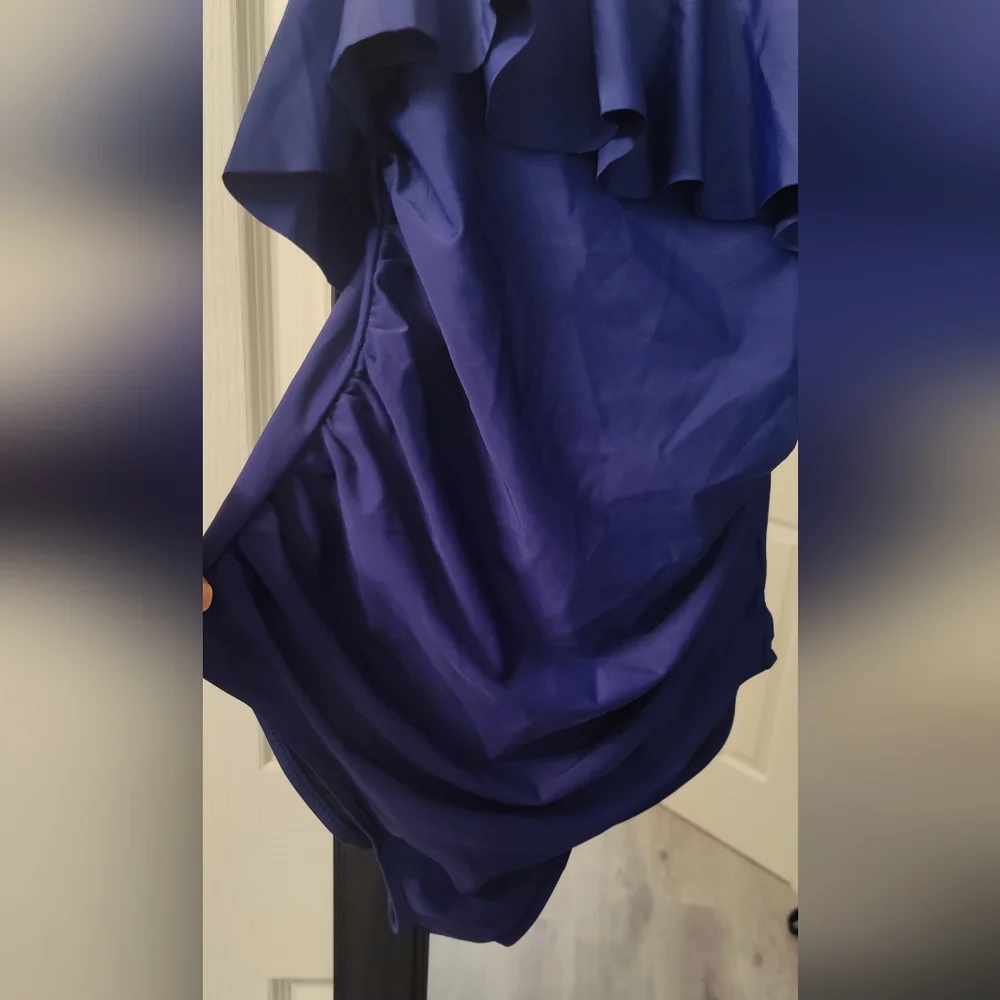 NWT Elegant Navy Blue Ruffle One-Piece Swimsuit